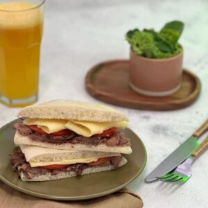 Sándwich Mechada Queso, 350 g, Tremus